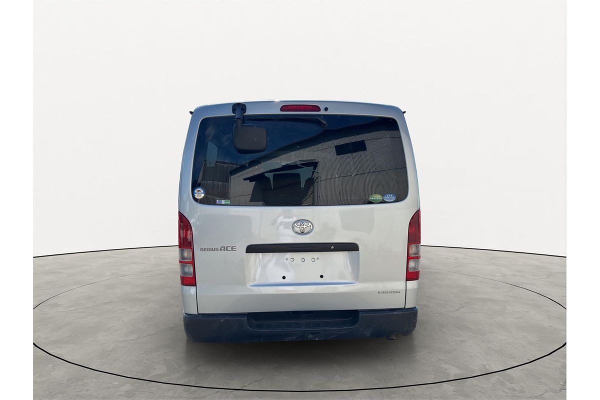 2011 Toyota Hiace
