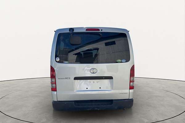 2011 Toyota Hiace