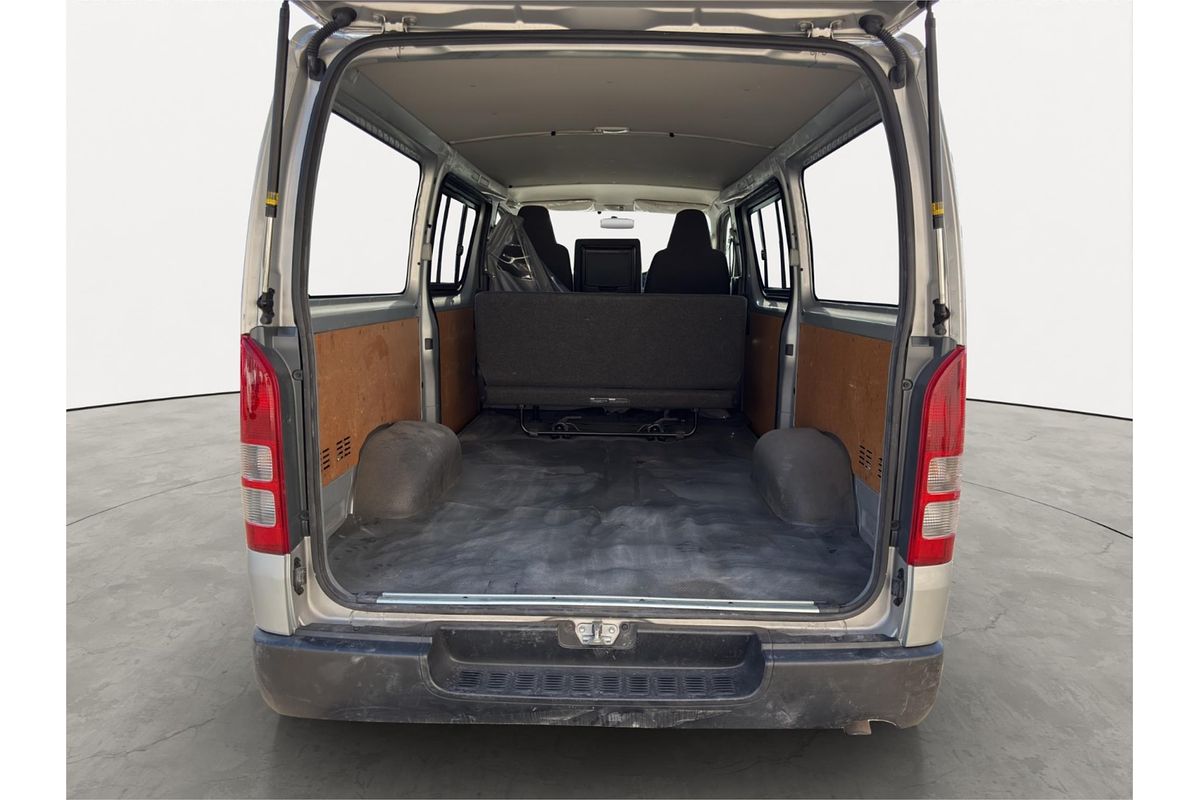 2011 Toyota Hiace