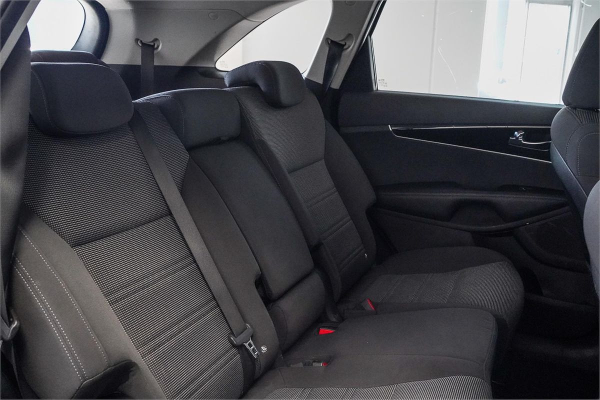 2020 Kia Sorento Si UM