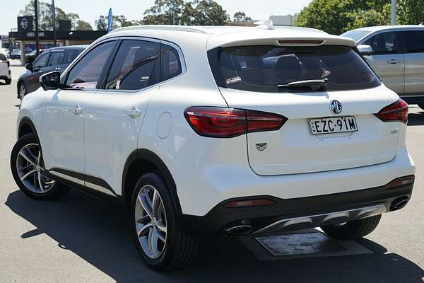 2022 MG HS Essence SAS23