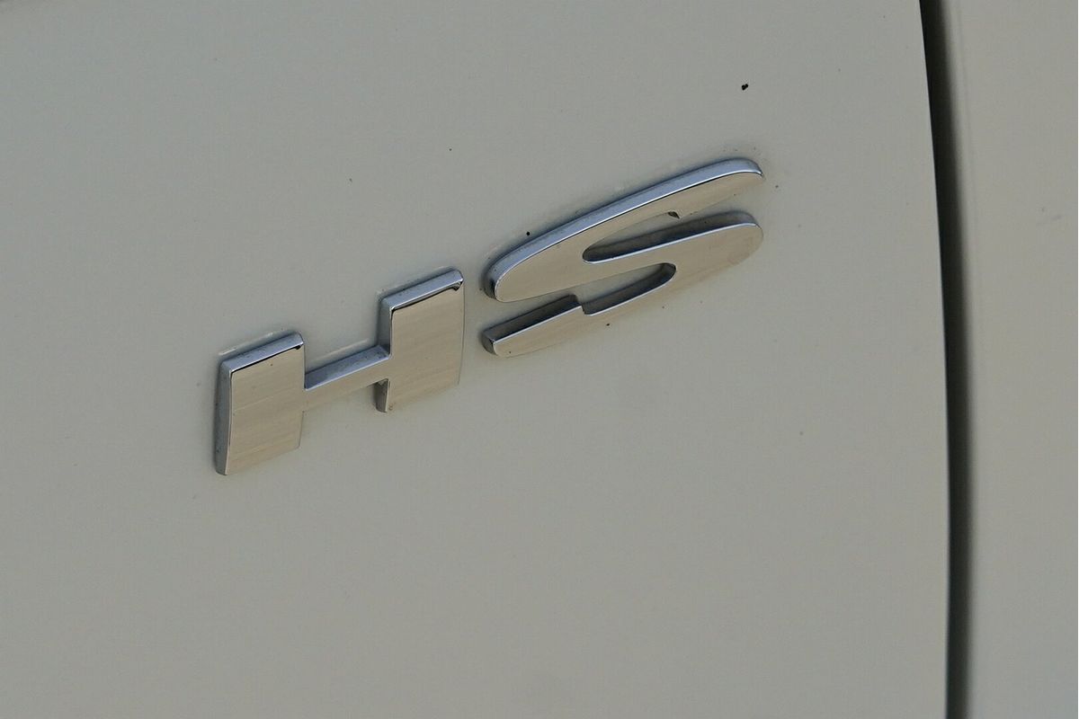 2022 MG HS Essence SAS23