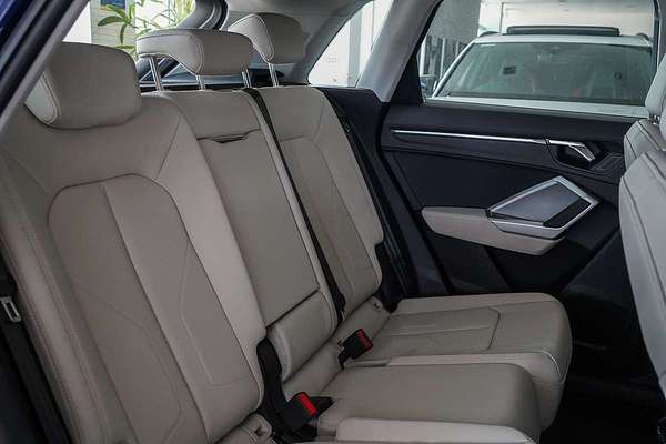 2025 Audi Q3 35 TFSI F3