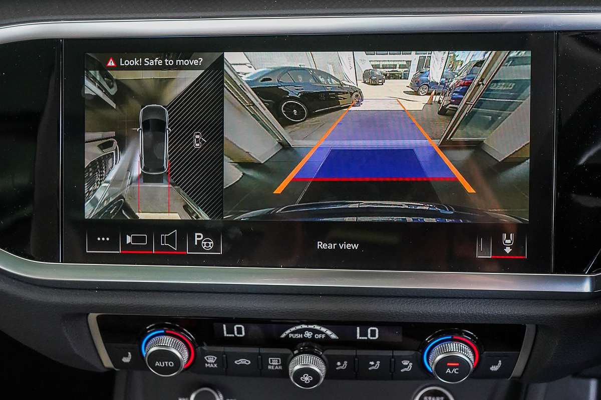 2025 Audi Q3 35 TFSI F3