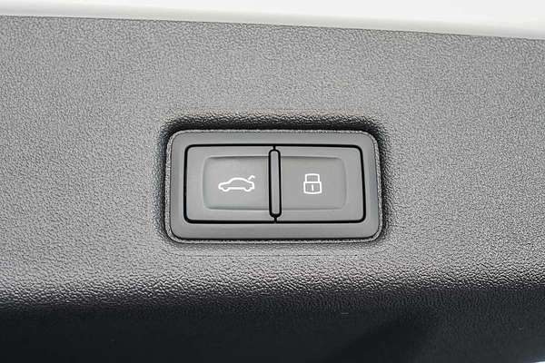 2025 Audi Q5 TFSI 150kW GU