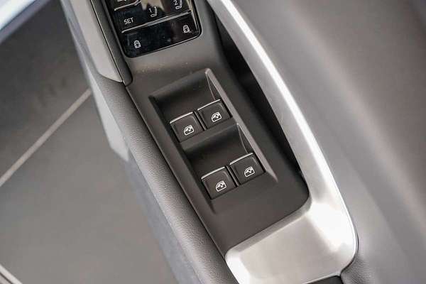 2025 Audi Q5 TFSI 150kW GU