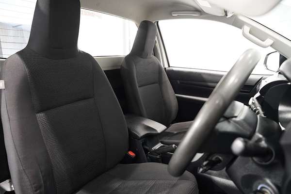 2019 Toyota Hilux SR GUN126R 4X4