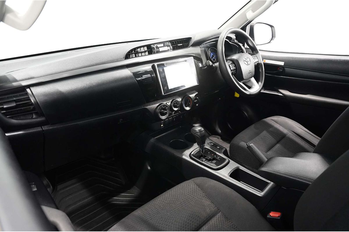 2019 Toyota Hilux SR GUN126R 4X4