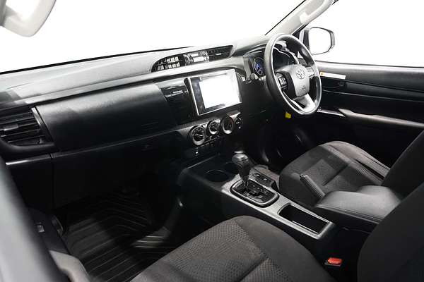 2019 Toyota Hilux SR GUN126R 4X4