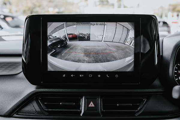 2025 Suzuki Swift Hybrid UZ