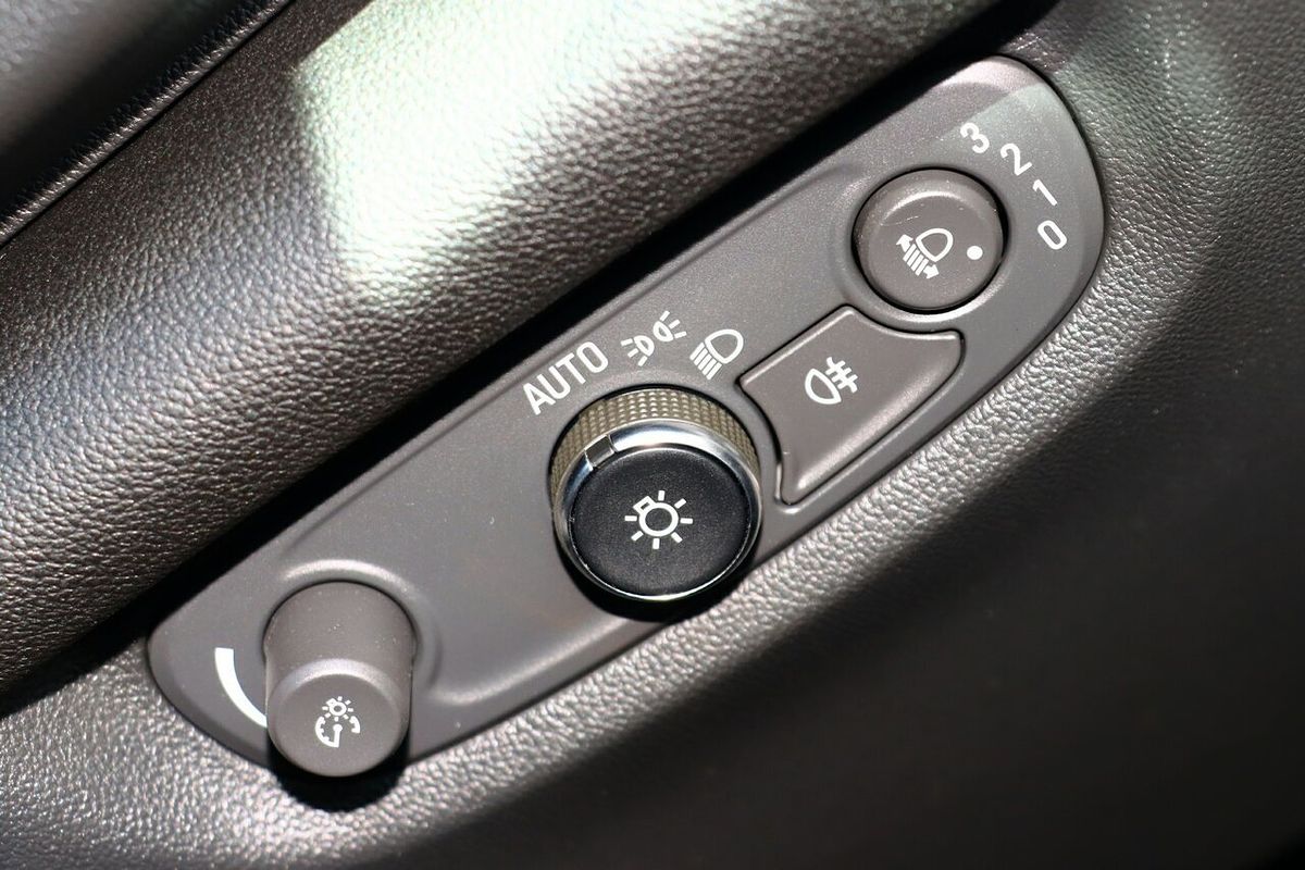 2018 Holden Commodore LT ZB