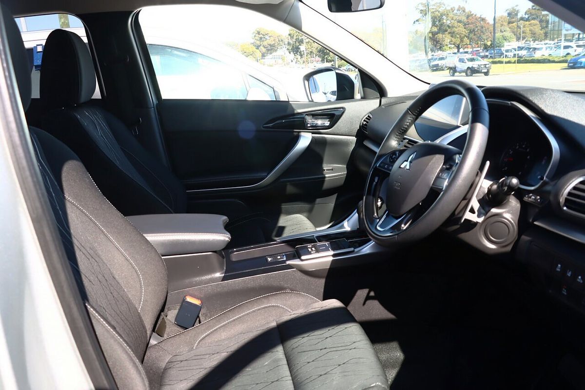2020 Mitsubishi Eclipse Cross LS YA
