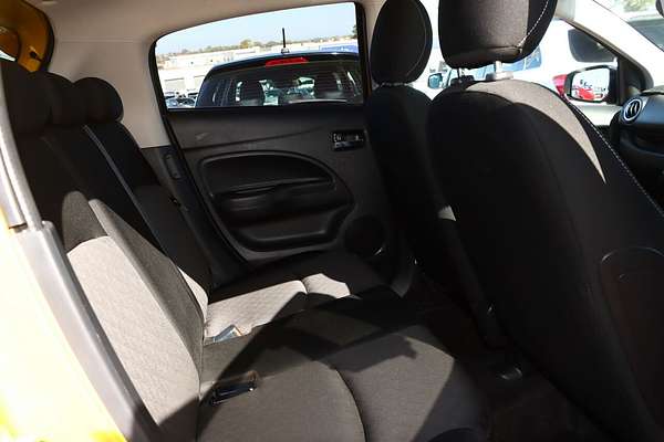 2021 Mitsubishi Mirage LS LB