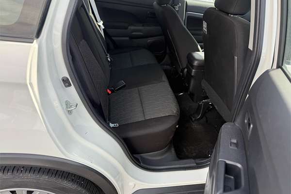 2022 Mitsubishi ASX ES XD