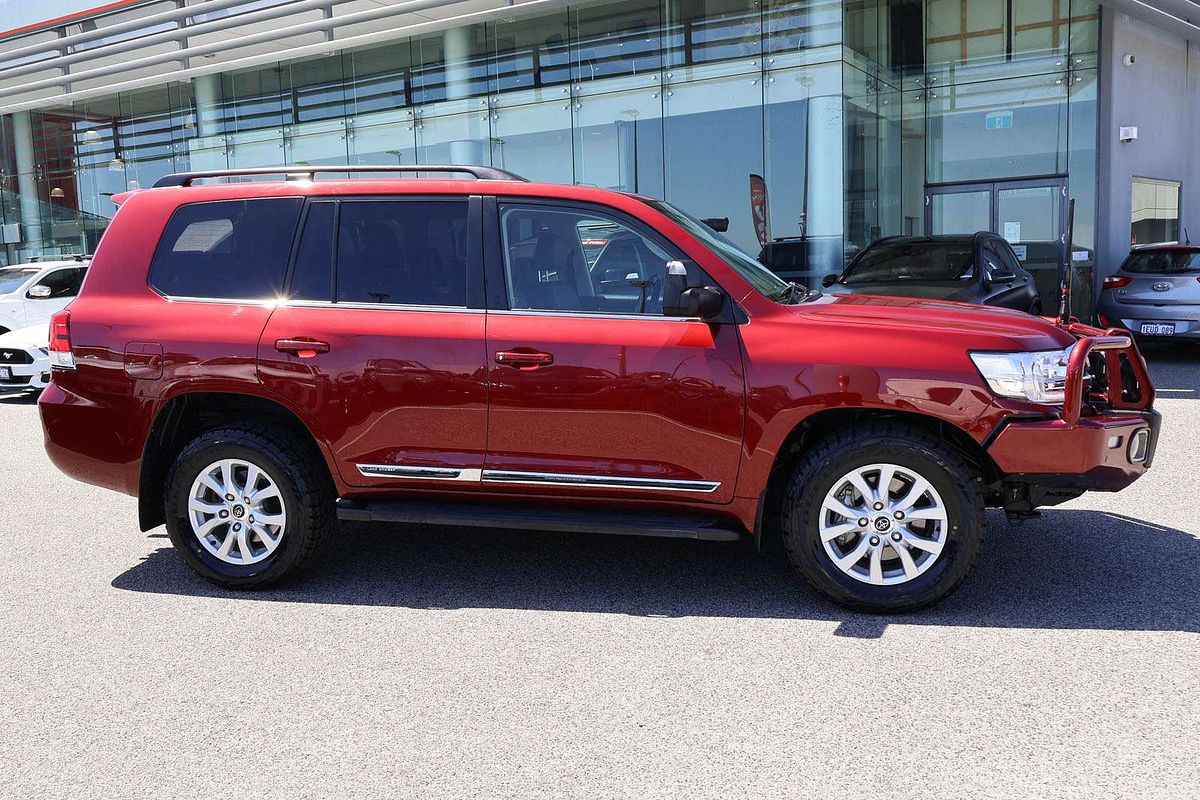 2021 Toyota Landcruiser Sahara VDJ200R