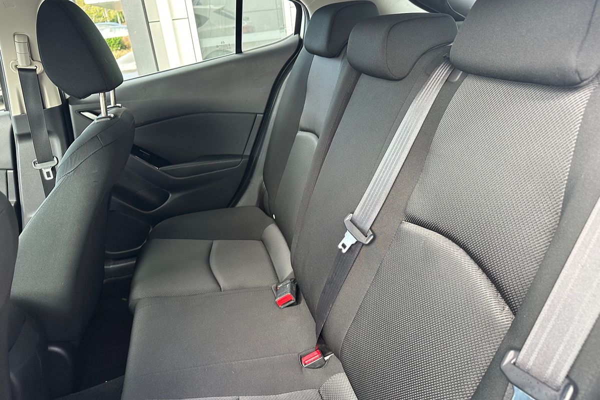 2018 Mazda 3 Neo Sport BN Series