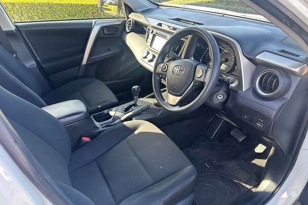 2015 Toyota RAV4 GX ZSA42R