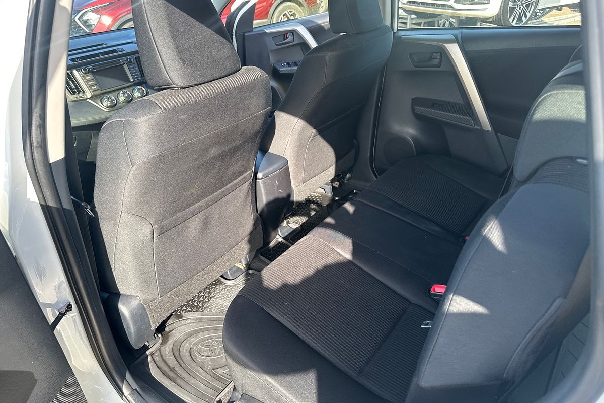 2015 Toyota RAV4 GX ZSA42R