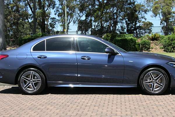 2025 Mercedes-Benz C-Class C350 e W206