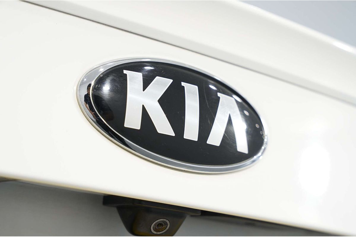 2017 Kia Cerato Sport YD