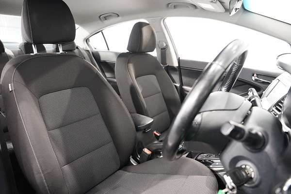 2017 Kia Cerato Sport YD