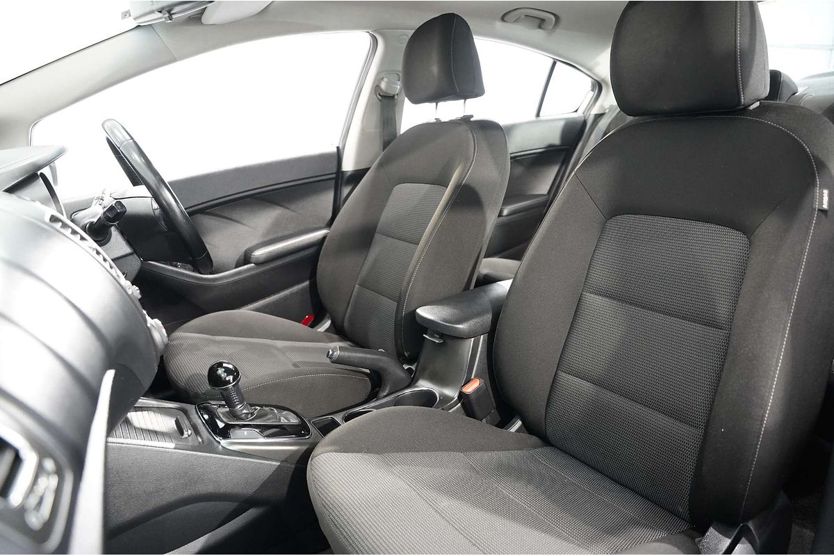 2017 Kia Cerato Sport YD