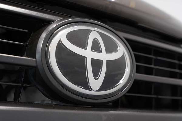 2020 Toyota Hilux SR GUN126R 4X4