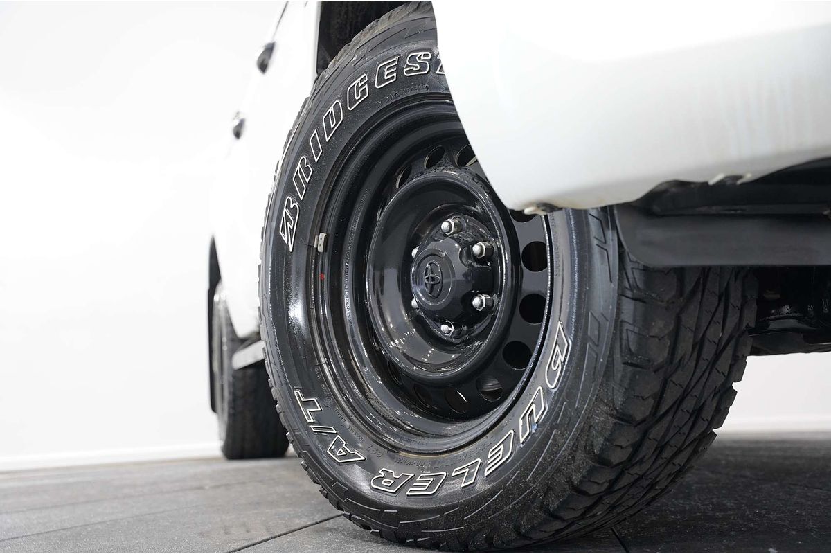 2020 Toyota Hilux SR GUN126R 4X4