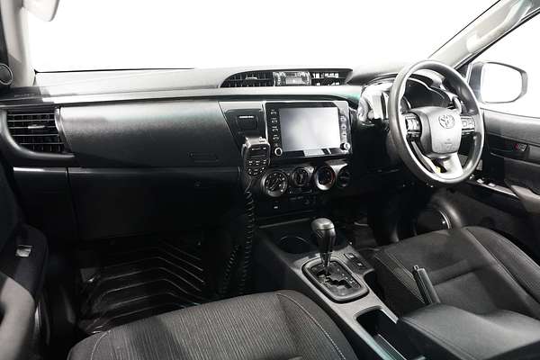 2020 Toyota Hilux SR GUN126R 4X4
