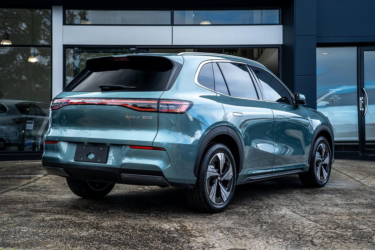 2025 Geely EX5 Inspire E245