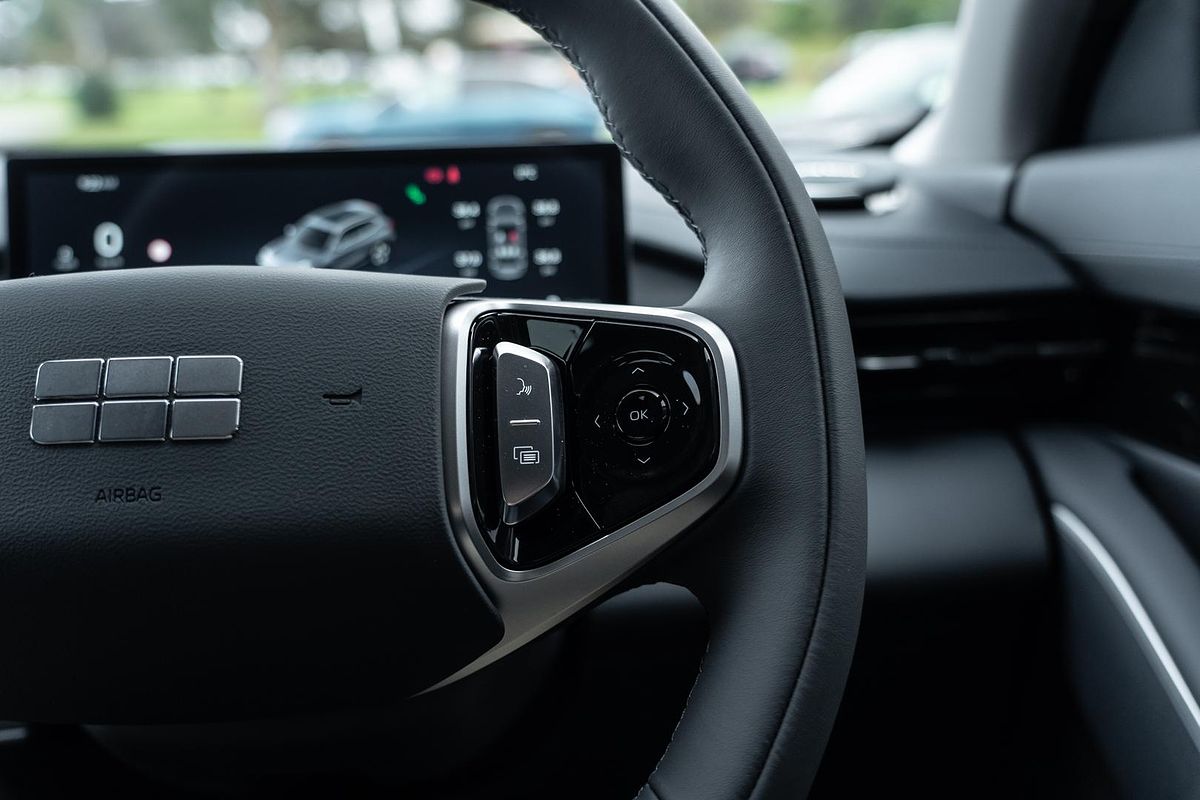 2025 Geely EX5 Inspire E245