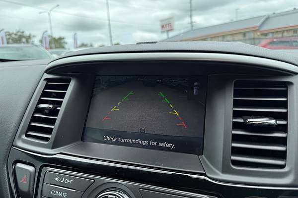 2017 Nissan Pathfinder ST R52 Series II