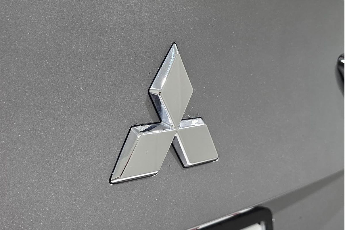2021 Mitsubishi Outlander LS ZM