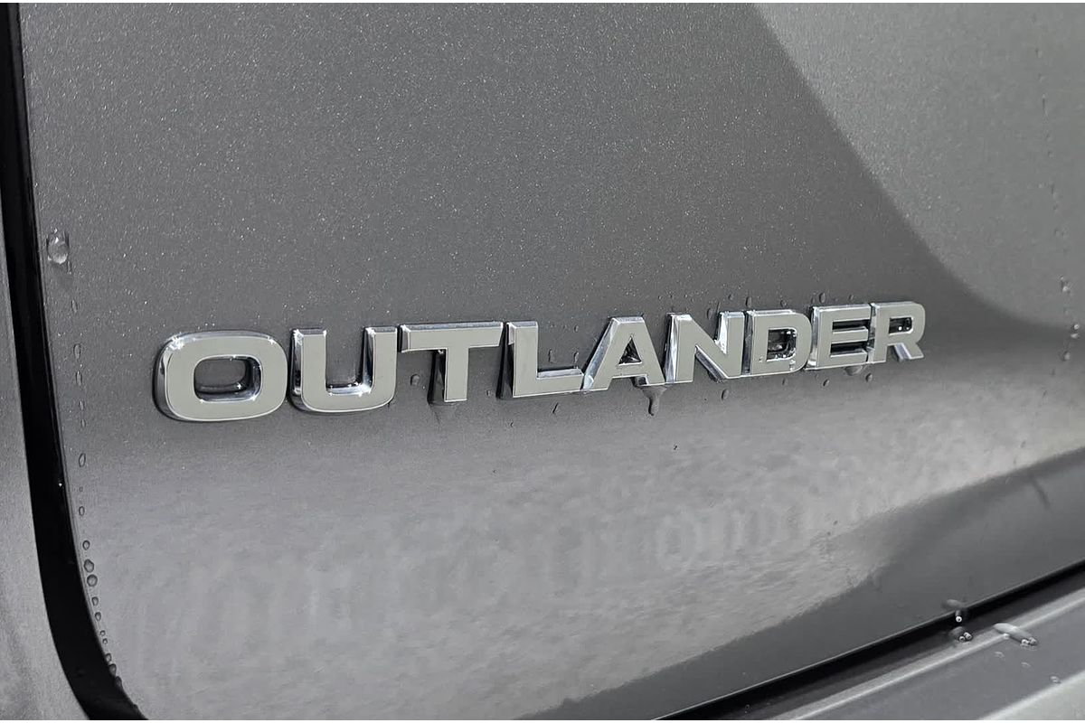 2021 Mitsubishi Outlander LS ZM
