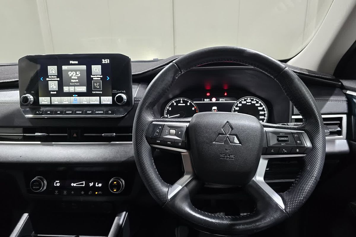 2021 Mitsubishi Outlander LS ZM