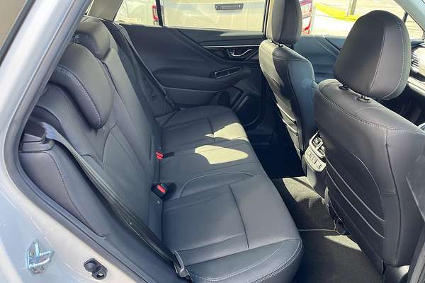 2024 Subaru Outback AWD Touring 6GEN