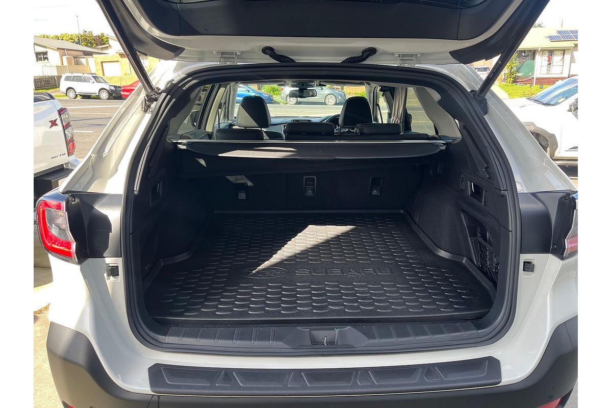 2024 Subaru Outback AWD Touring 6GEN