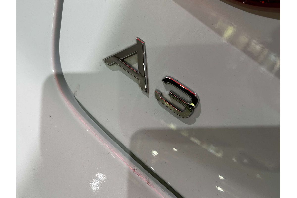 2015 Audi A3 Attraction 8V