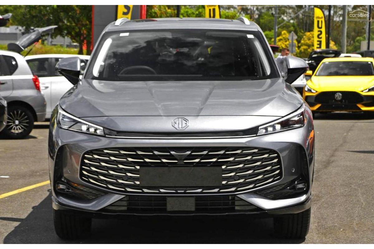 2025 MG HS Essence AS33