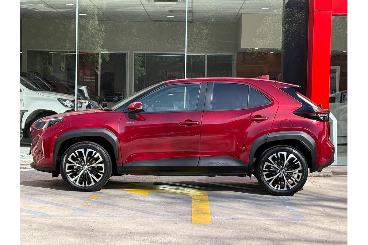 2024 Toyota Yaris Cross Urban MXPJ10R