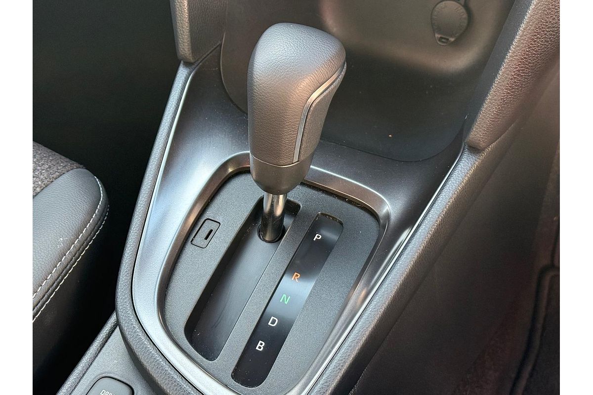 2024 Toyota Yaris Cross Urban MXPJ10R