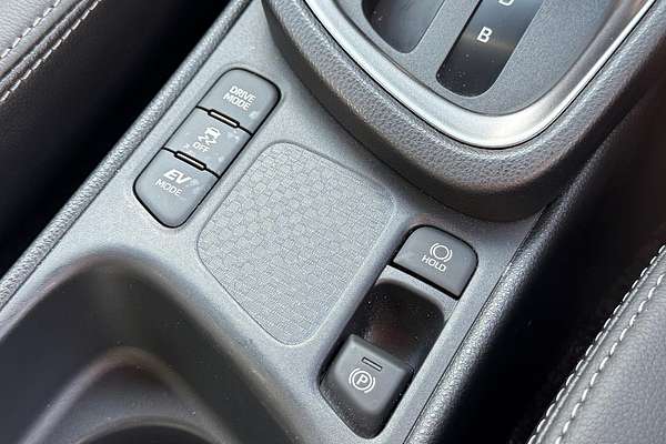 2024 Toyota Yaris Cross Urban MXPJ10R