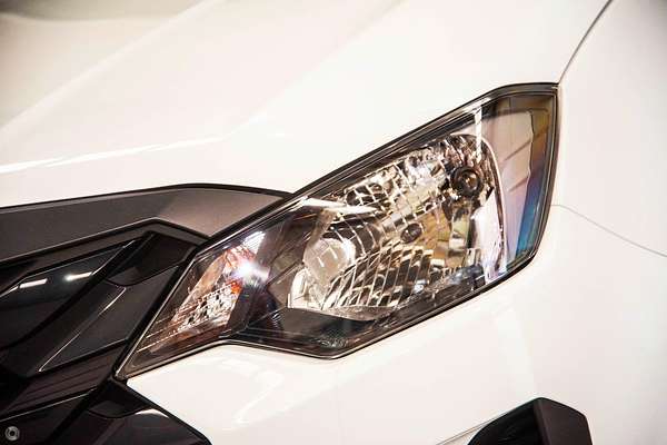 2025 Isuzu D-MAX SX 4X4