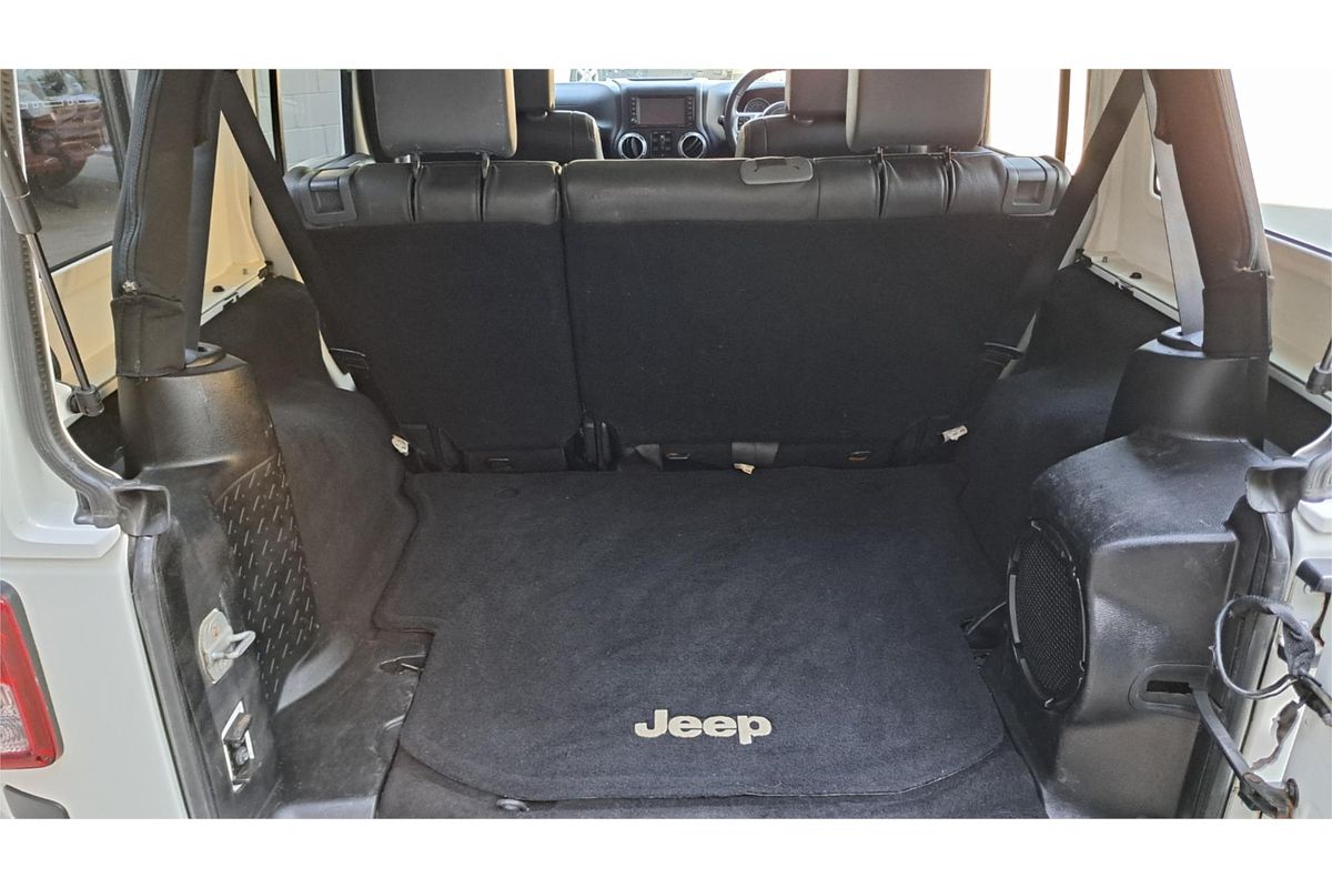 2013 Jeep Wrangler RUBICON 10th ANNIVERSARY (4x4) JK MY13