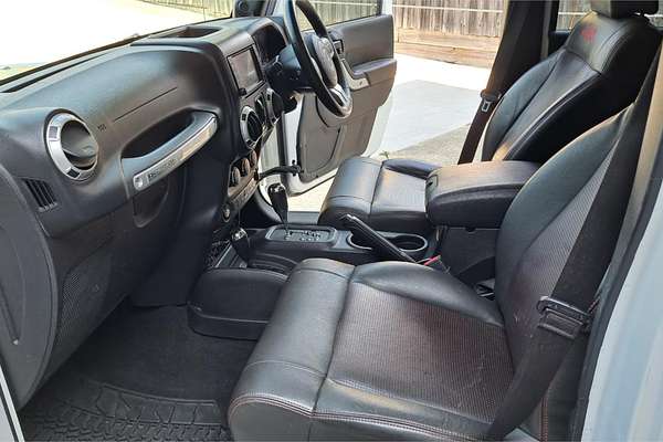 2013 Jeep Wrangler RUBICON 10th ANNIVERSARY (4x4) JK MY13