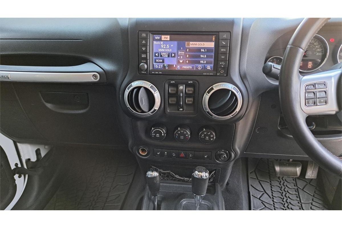 2013 Jeep Wrangler RUBICON 10th ANNIVERSARY (4x4) JK MY13