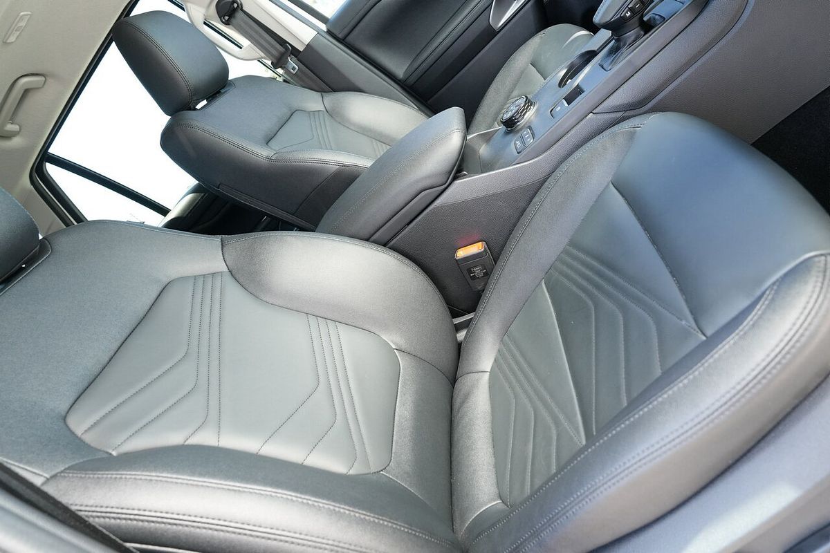 2025 Ford Everest Trend 2.0L