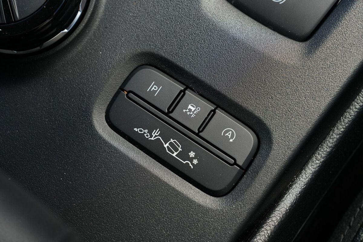 2025 Ford Everest Trend 2.0L