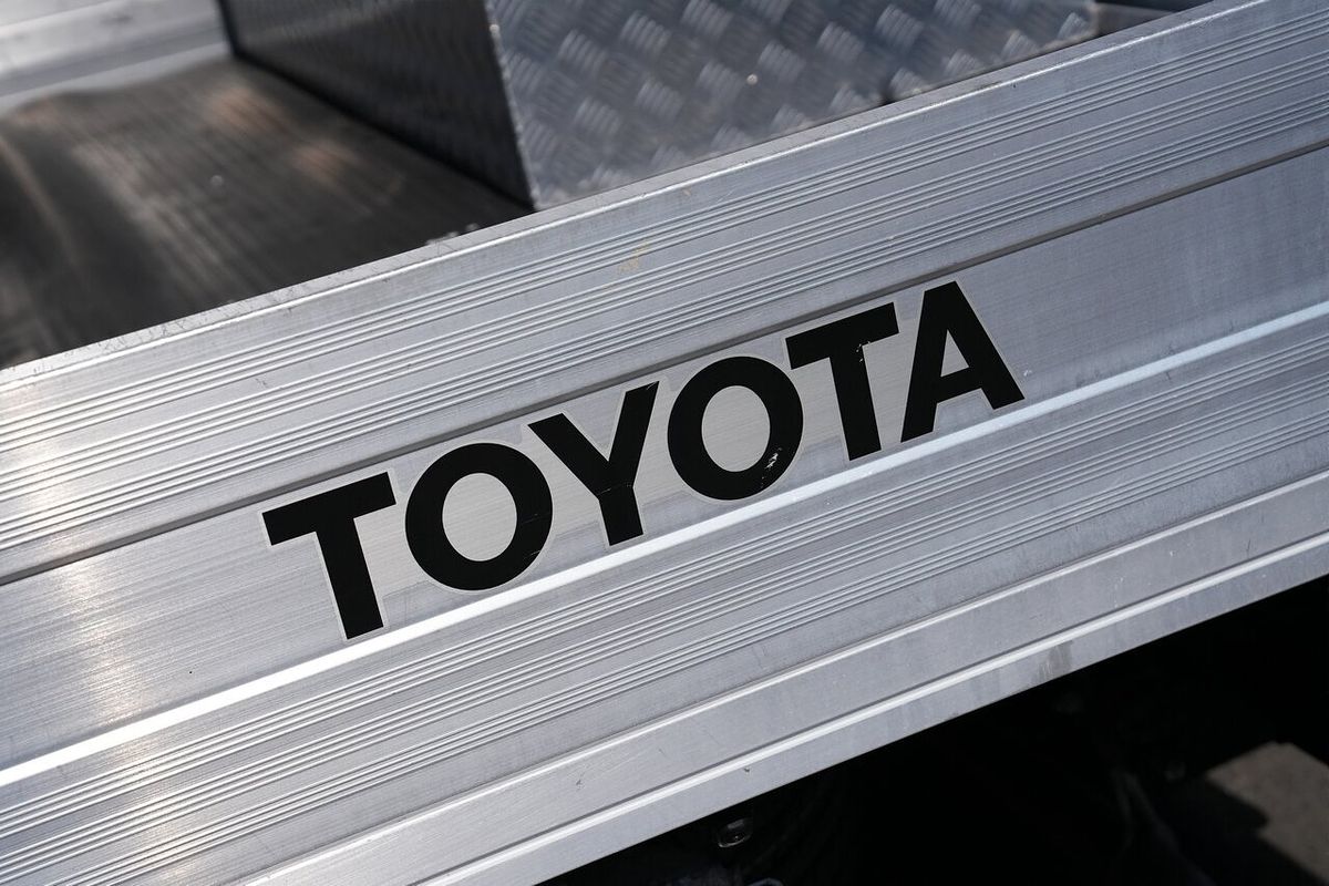 2020 Toyota Hilux Workmate TGN121R Rear Wheel Drive