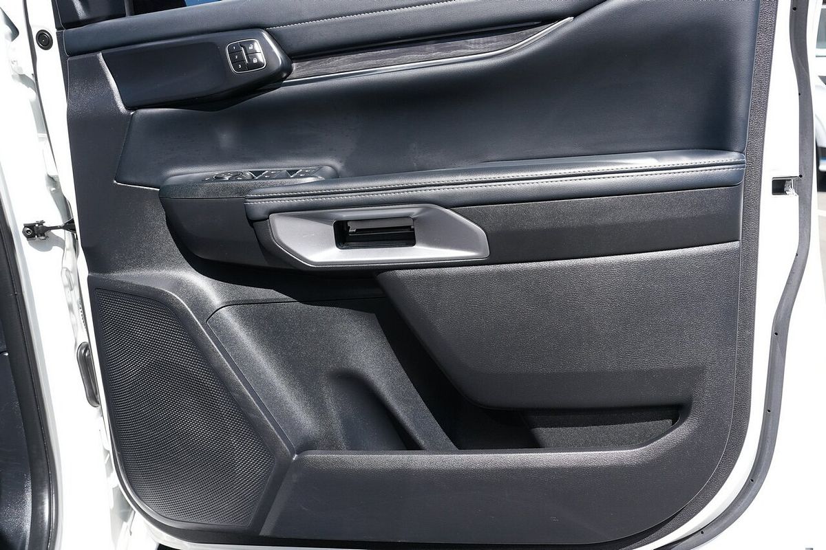 2024 Ford Everest Platinum 3.0L